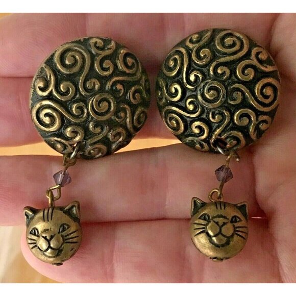 Cat Earrings Handmade Vintage One of  Kind New Purple Crystals Kitty Lov… - Picture 2 of 8